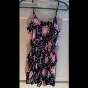 Divided flowered romper size 4